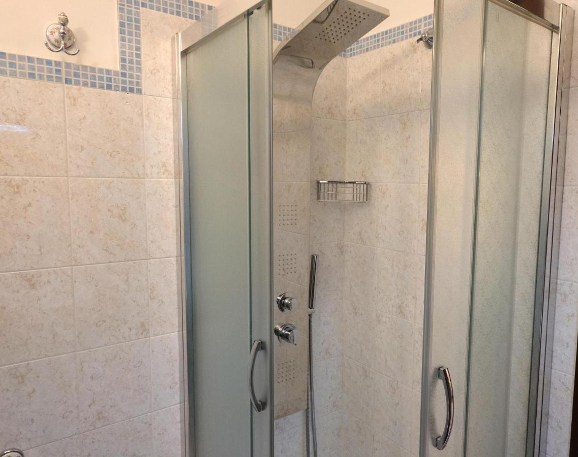 Ugento Dimora Bed & Breakfast Bagian luar foto